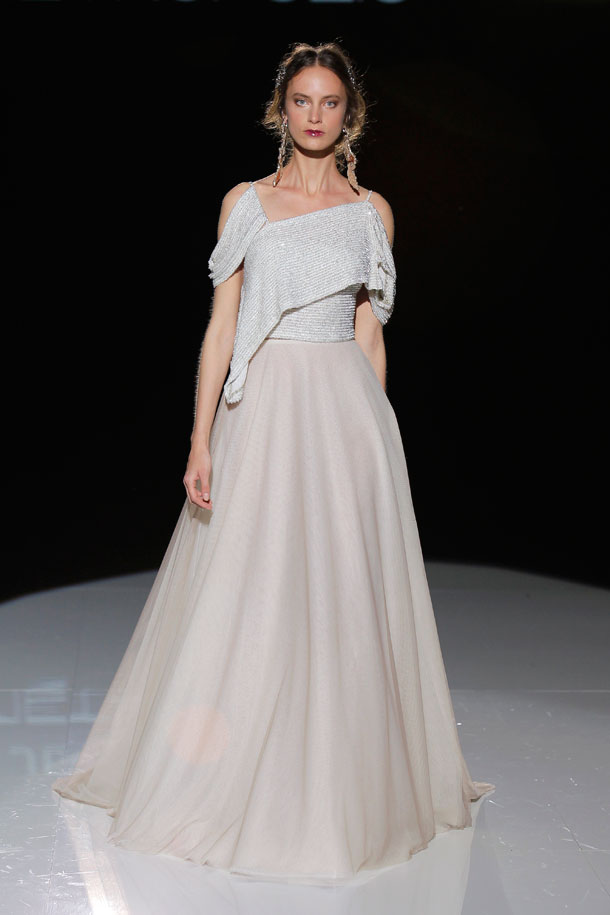 ilovebrides.pt Jesus Peiro 2018 Barcelona Bridal Fashion Week 2017